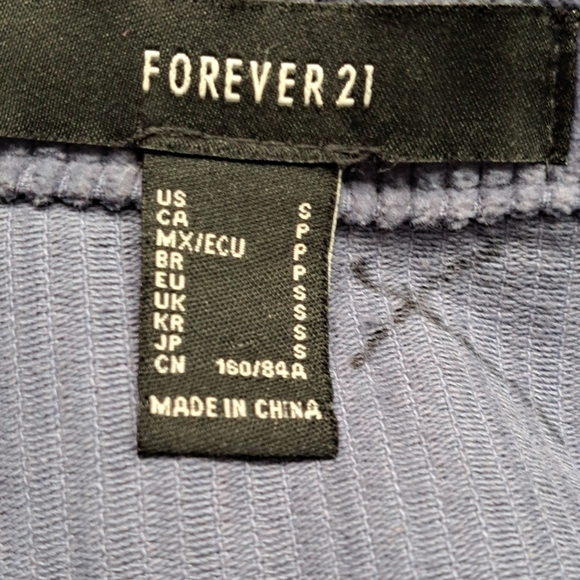 Corduroy Jacket With Large Flap Pockets   Size S - Picture 7 of 8